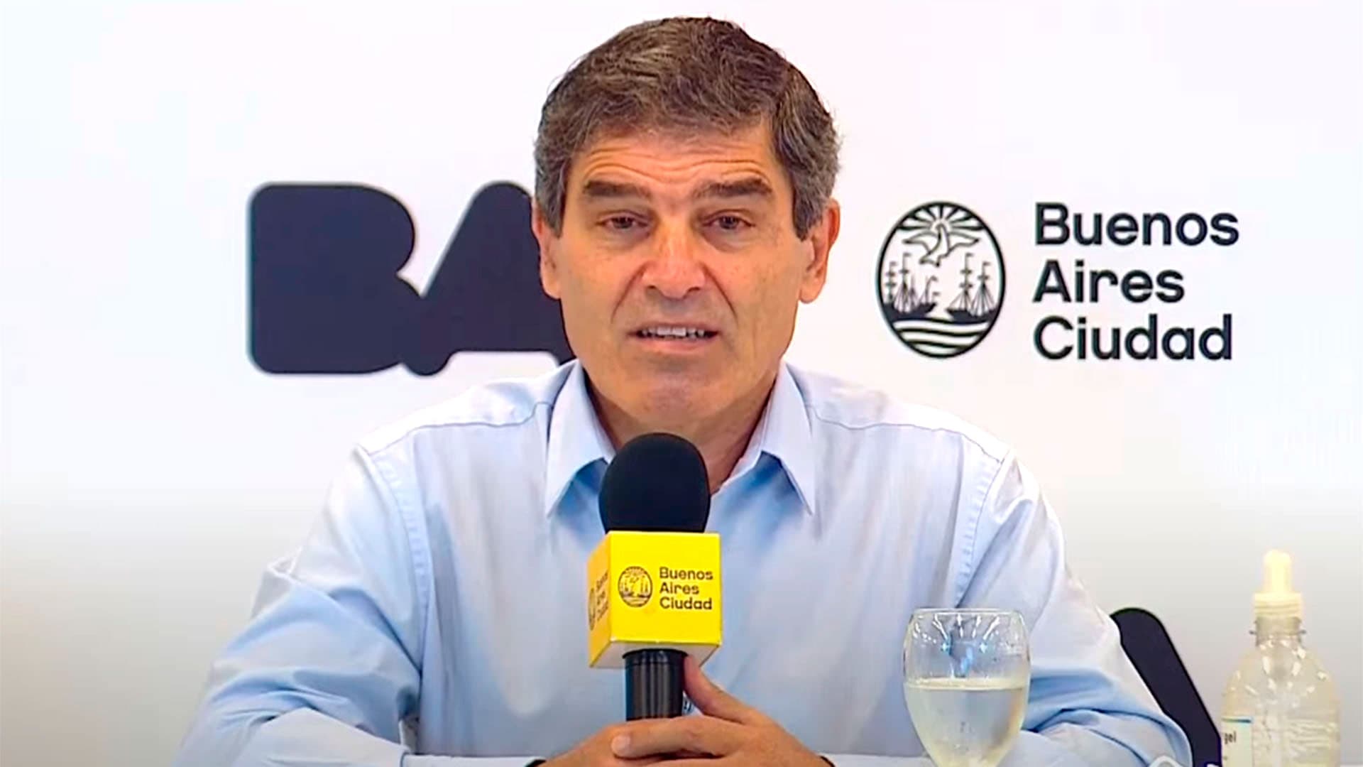 Fernán Quirós: “La pandemia está terminada en la Argentina, pero pueden subir los casos”