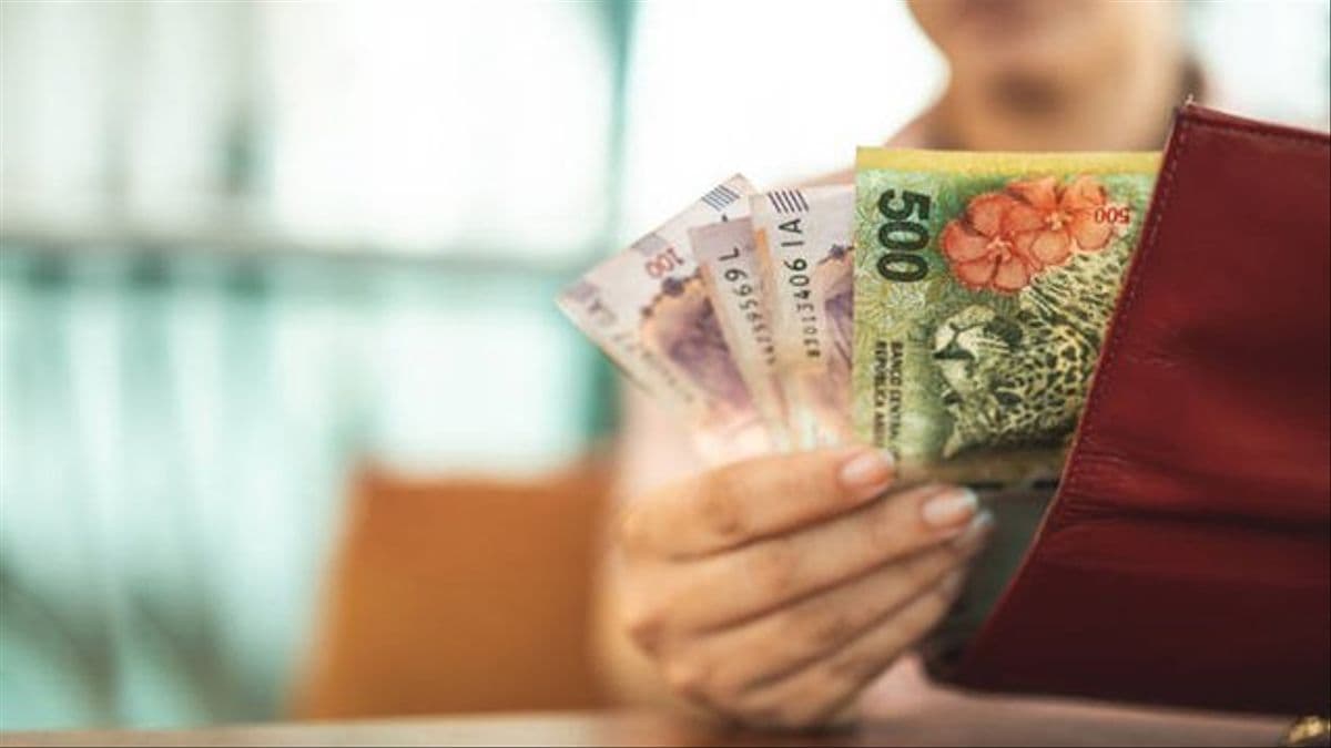 Nuevo piso de Ganancias: la AFIP oficializó cómo se devuelve la retención por el aguinaldo