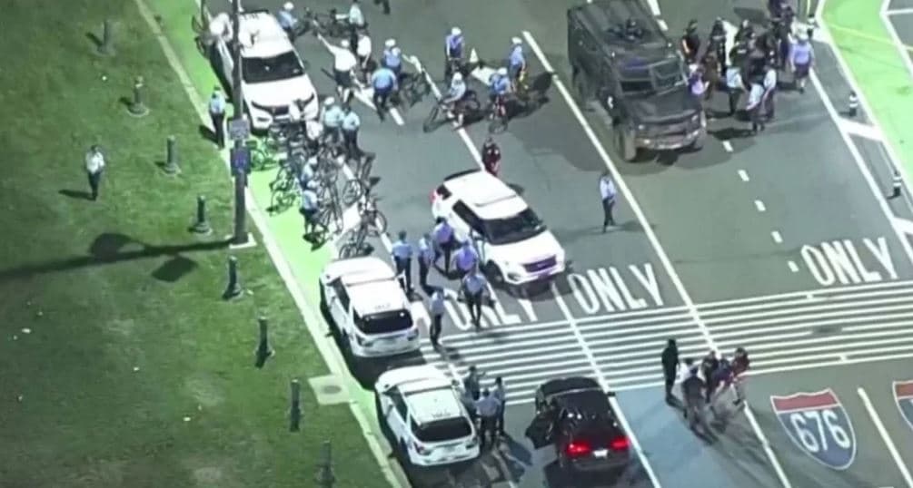 Tras la masacre en Chicago, otro tiroteo en Filadelfia empañó los festejos por el 4 de julio