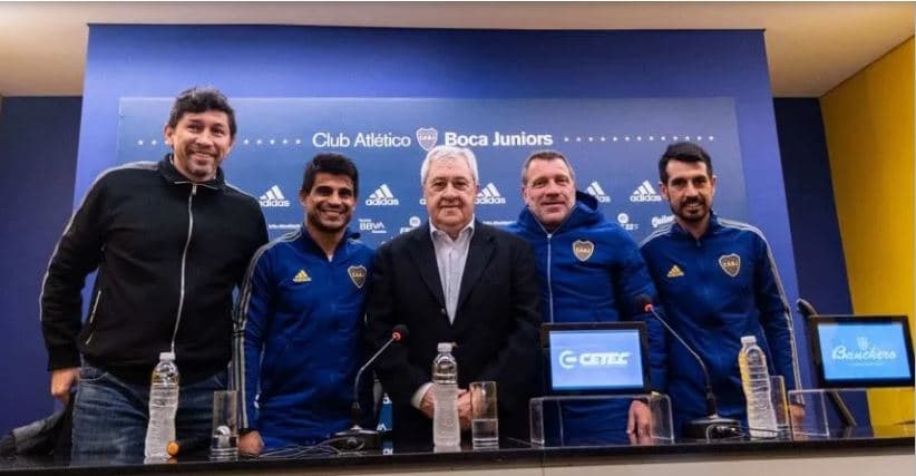 Boca ratificó a Ibarra como entrenador hasta fin de año