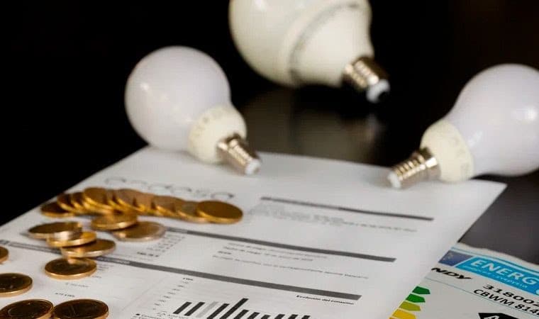 Aumentan las expensas por quita de subsidios: el Gobierno le cobra tarifas plenas de luz, gas y agua a los consorcios