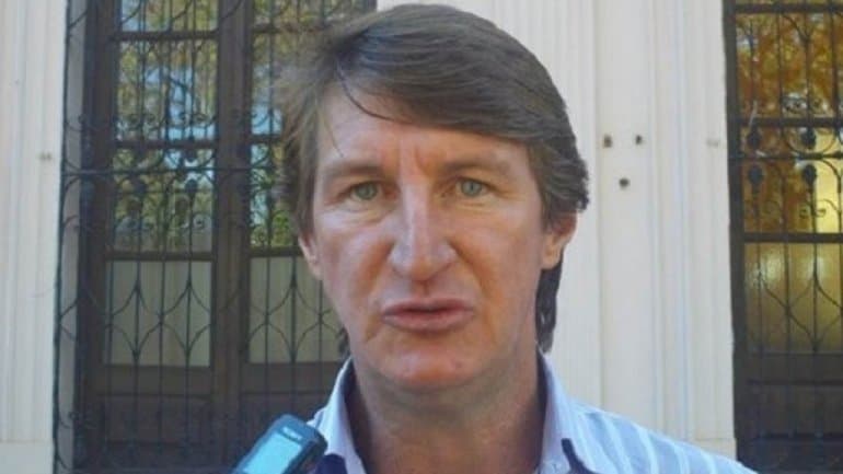 El ex intendente misionero prófugo se tiroteó con policías, abandonó a su hijo herido y se fugó a Brasil