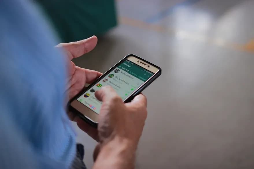 WhatsApp hoy: ¿qué es el modo Halloween y cómo activarlo?