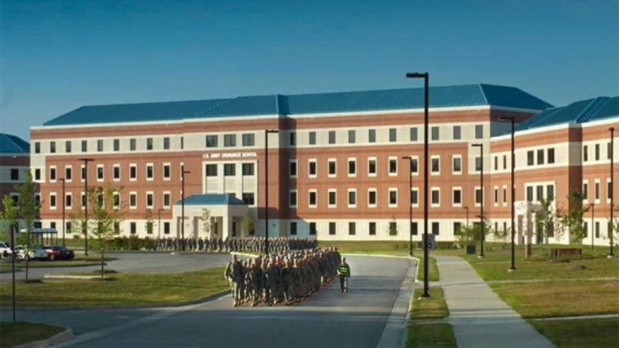 Estados Unidos: cesó la alerta tras un tiroteo en la base militar de Fort Lee