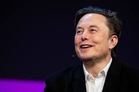 lon Musk llamó a votar por republicanos y prevé readmitir a Trump en Twitter