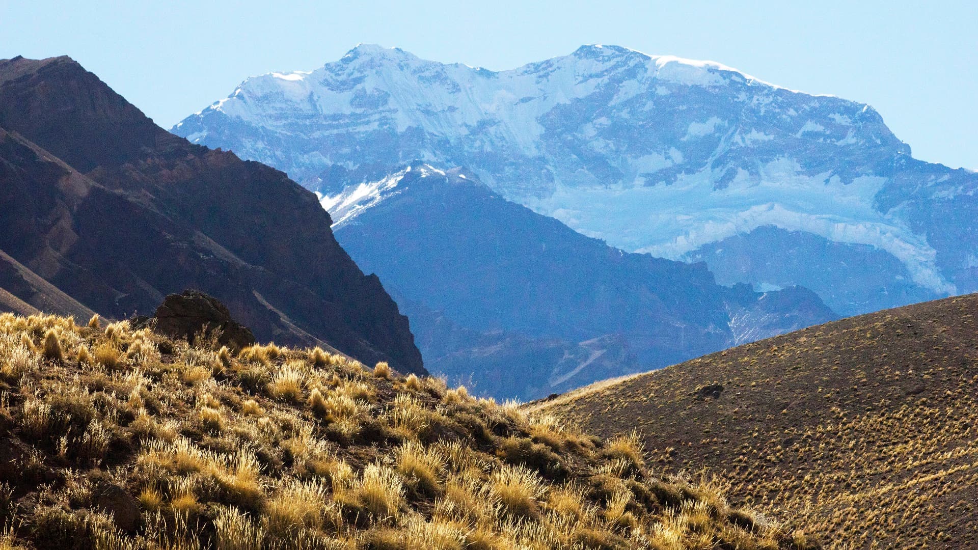 Escalar el Aconcagua: más de 1.800 andinistas ya reservaron lugar