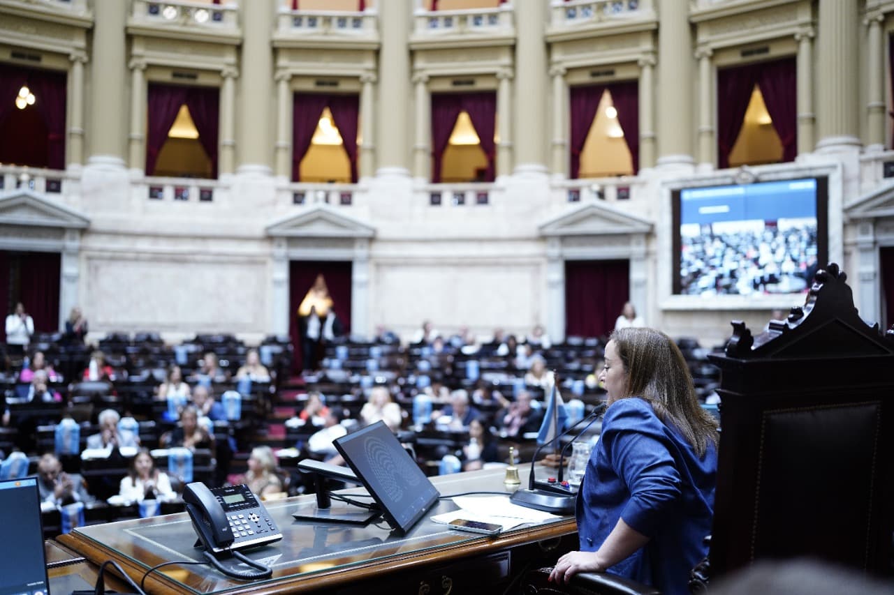 Cecilia Moreau convocó a todos los diputados y diputadas «para tratar temas que están en la agenda de la gente»