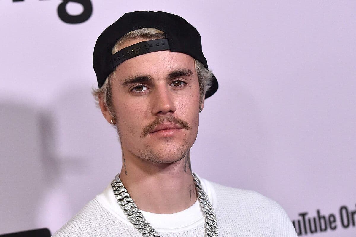 Justin Bieber se suma a la tendencia de vender su catálogo musical