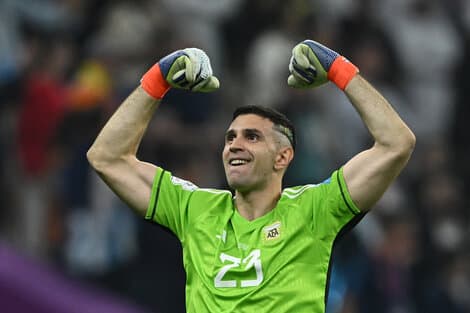 El Dibu Martínez reveló cuál es su cancha favorita en la Argentina: “No veo la hora de ir y jugar”