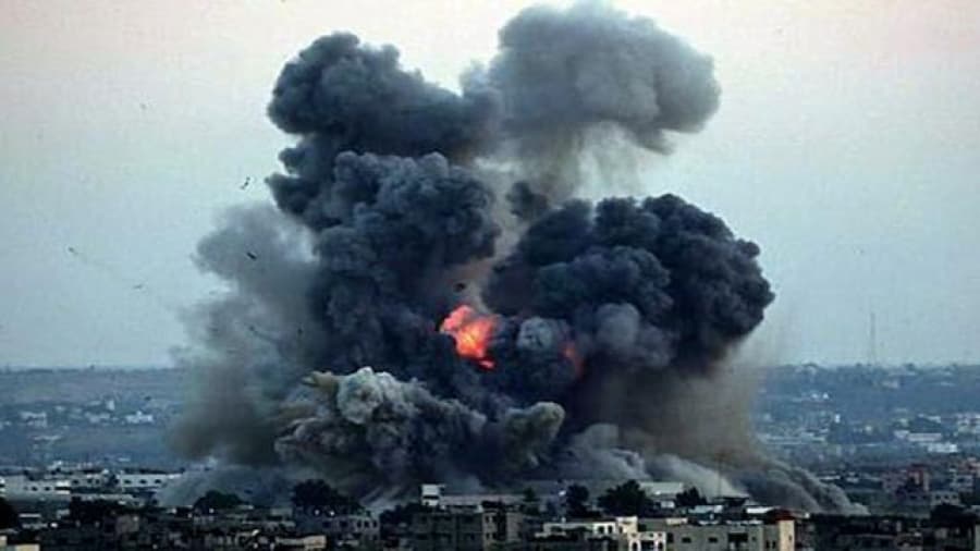 Murieron una mujer y una niña palestinas en un bombardeo israelí en Gaza
