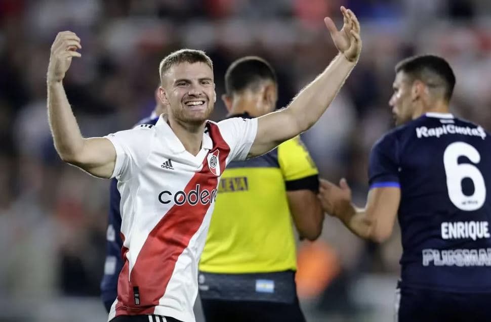River más puntero que nunca, le ganó a Gimnasia 3 a 0 con un golazo de Matías Suárez