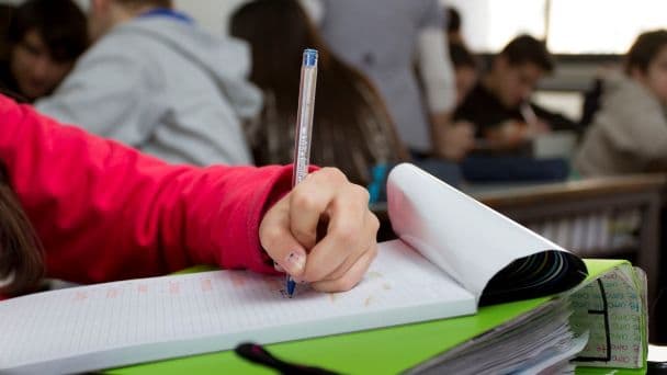 Extienden la convocatoria para inscribirse a las becas Progresar