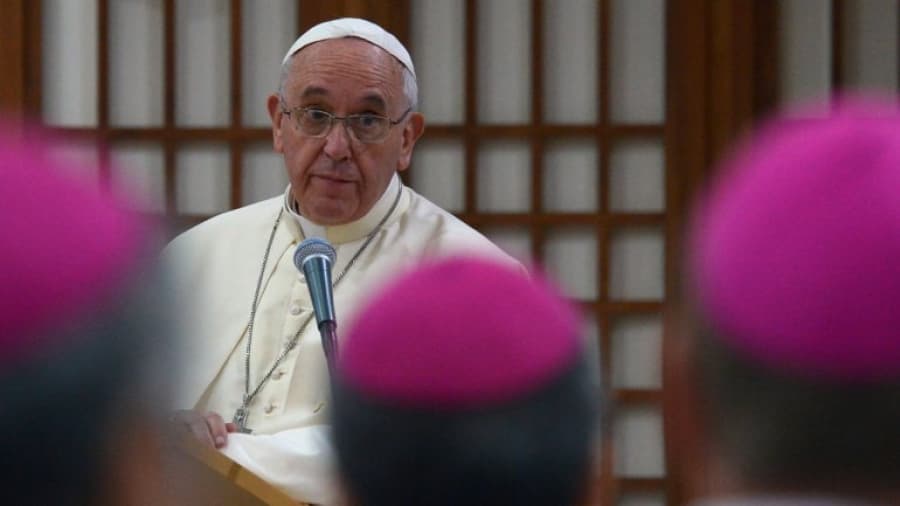 Francisco pidió un catolicismo «creativo» e invitó a China a dialogar con El Vaticano