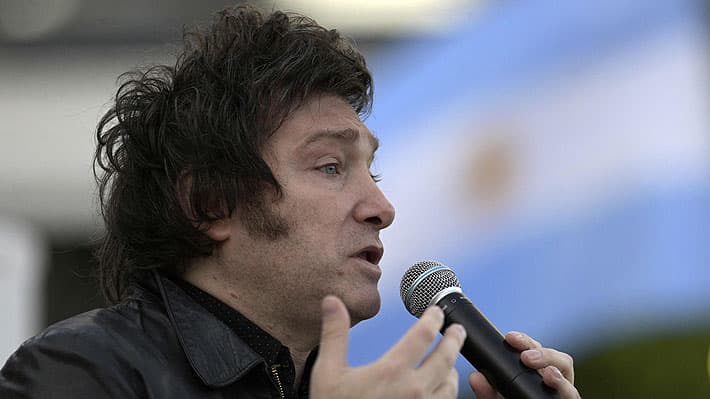Javier Milei presentó sus propuestas: recorte de jubilaciones, privatizaciones y arancelar la salud pública