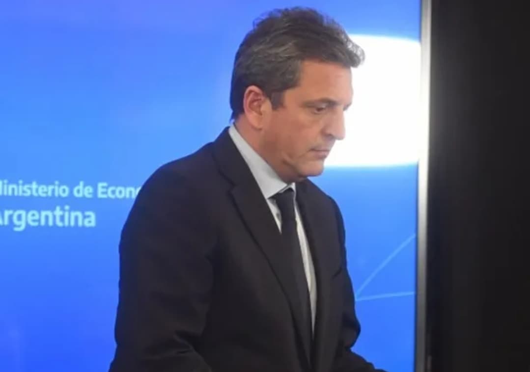 La presidenta de la Cámara de Diputados no descartó que Massa renuncie al Ministerio de Economía