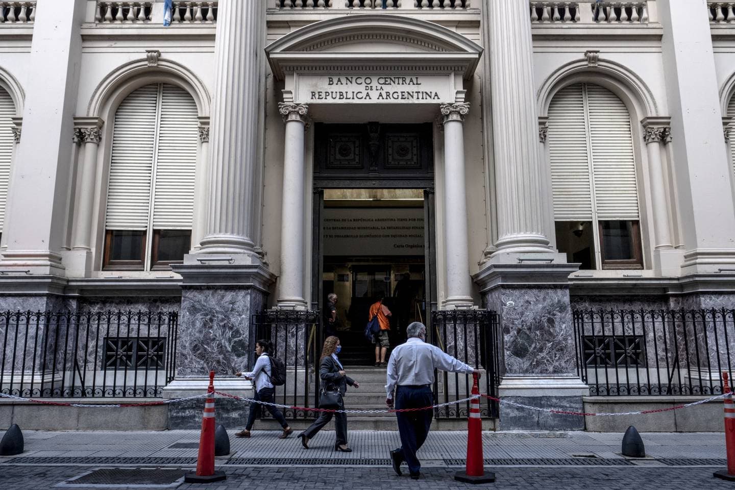 El Banco Central comenzó julio con compras por USD 10 millones en el mercado