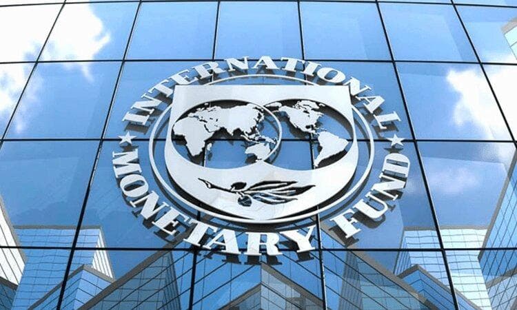 El FMI advirtió que la Argentina sufrirá este año una recesión del 2,5% y una inflación del 120%
