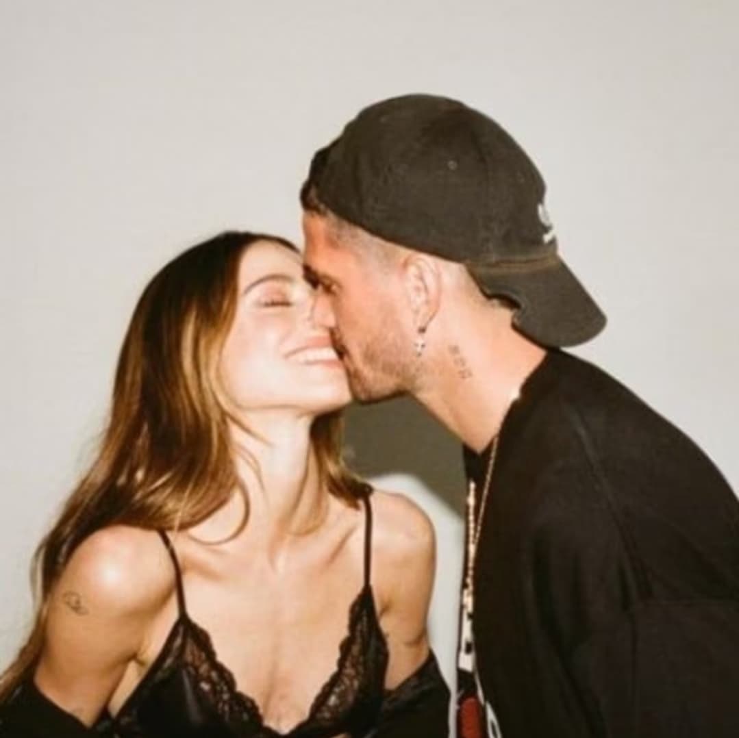 Rodrigo de Paul y Tini Stoessel confirmaron su separación