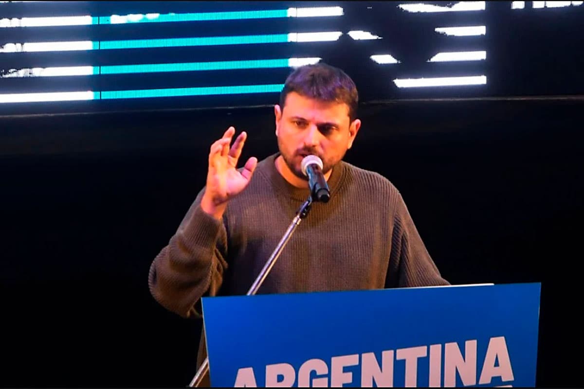 Grabois explicó su propuesta de «medio millón de terrenos y alquileres justos»