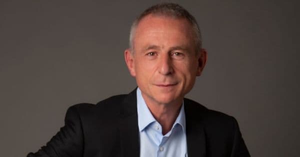 Explotó la crisis de Wenance: debe $268 millones en cheques sin fondos y le embargaron la Ferrari al CEO