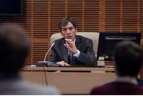 El principal asesor energético de Javier Milei trabaja para la secretaría de Energía y tiene un contrato de confidencialidad