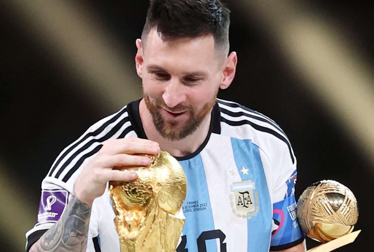Messi competirá con De Bruyne y Haaland por el premio al mejor jugador de la UEFA