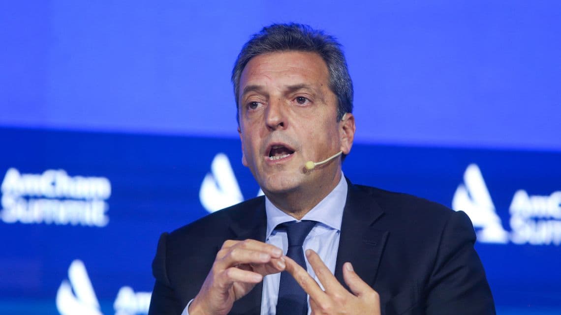 El directorio del FMI aprobó el desembolso de 7.500 millones de dólares para la Argentina