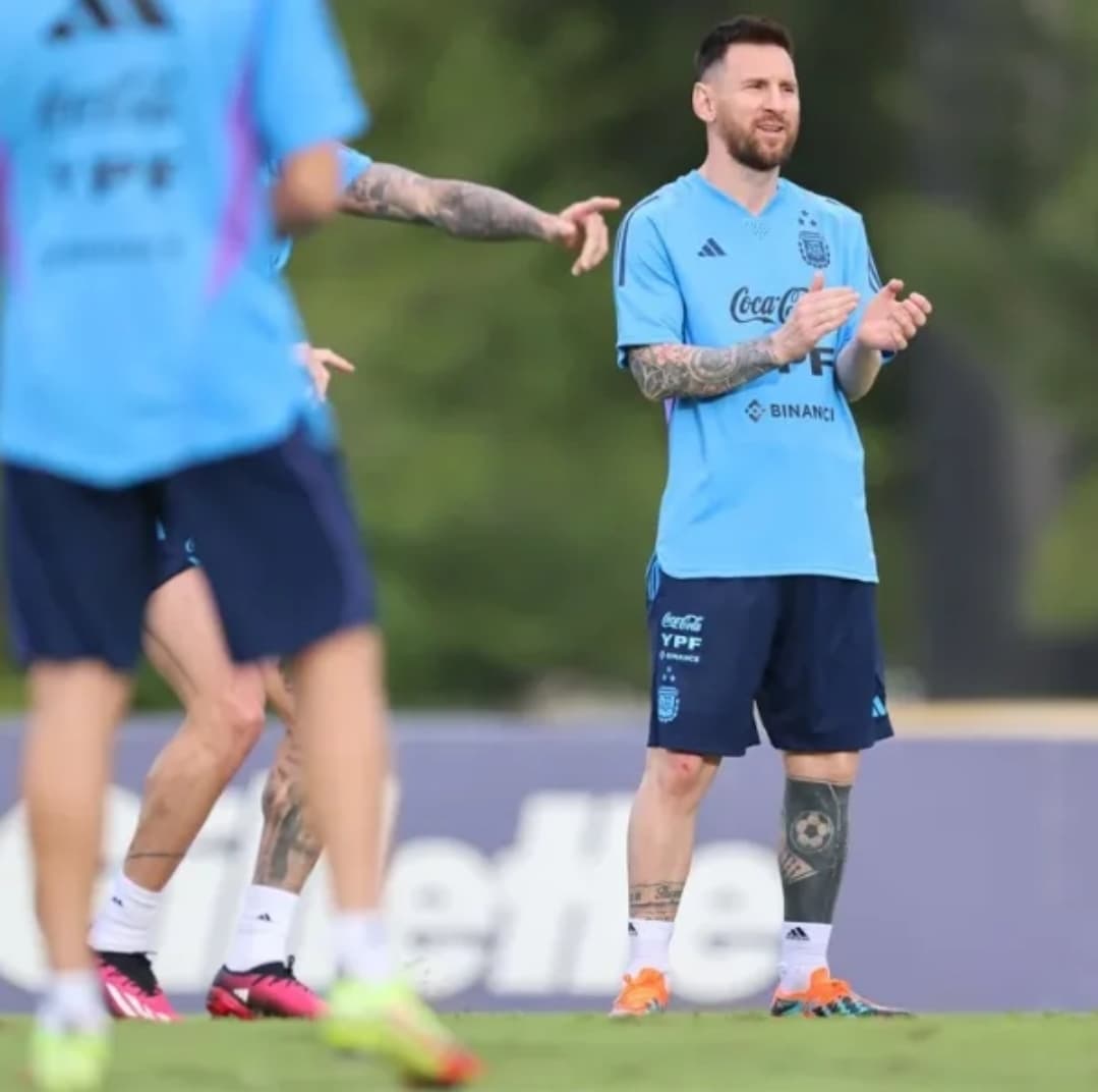 Con Messi a la cabeza, la Selección Argentina llegó a Bolivia para el partido de Eliminatorias