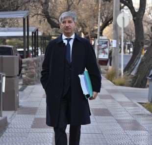 Walter Bento volvió a declarar en el juicio en su contra: justificó su viaje a Las Vegas y apuntó contra el fiscal del caso
