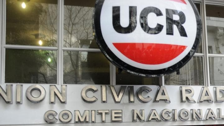 Se aceleran las definiciones en la UCR: Naidenoff y Negri se pronunciaron a favor de la neutralidad en la previa de la reunión en el Comité