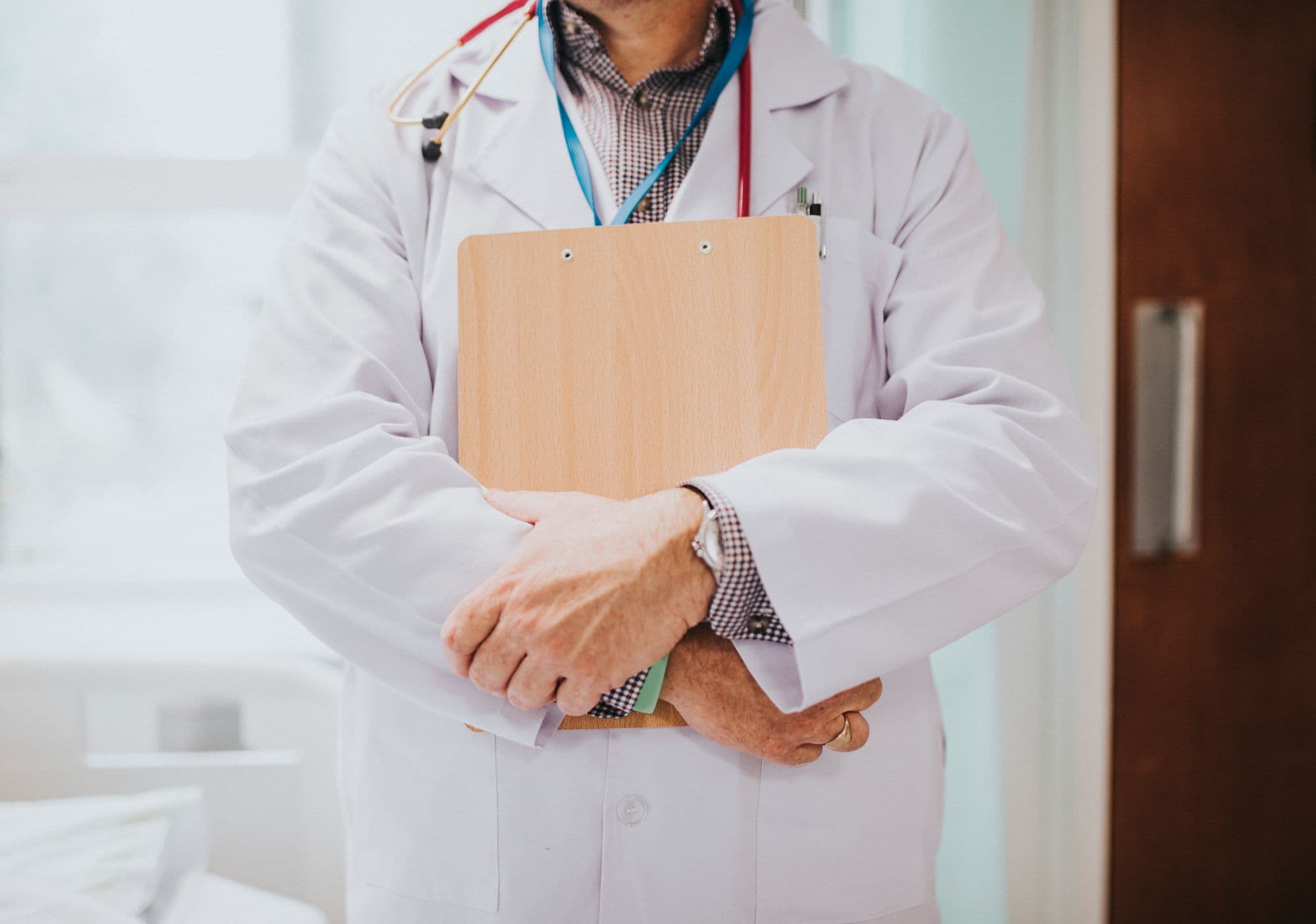 Alertan por la falta de insumos médicos para los tratamientos de diálisis