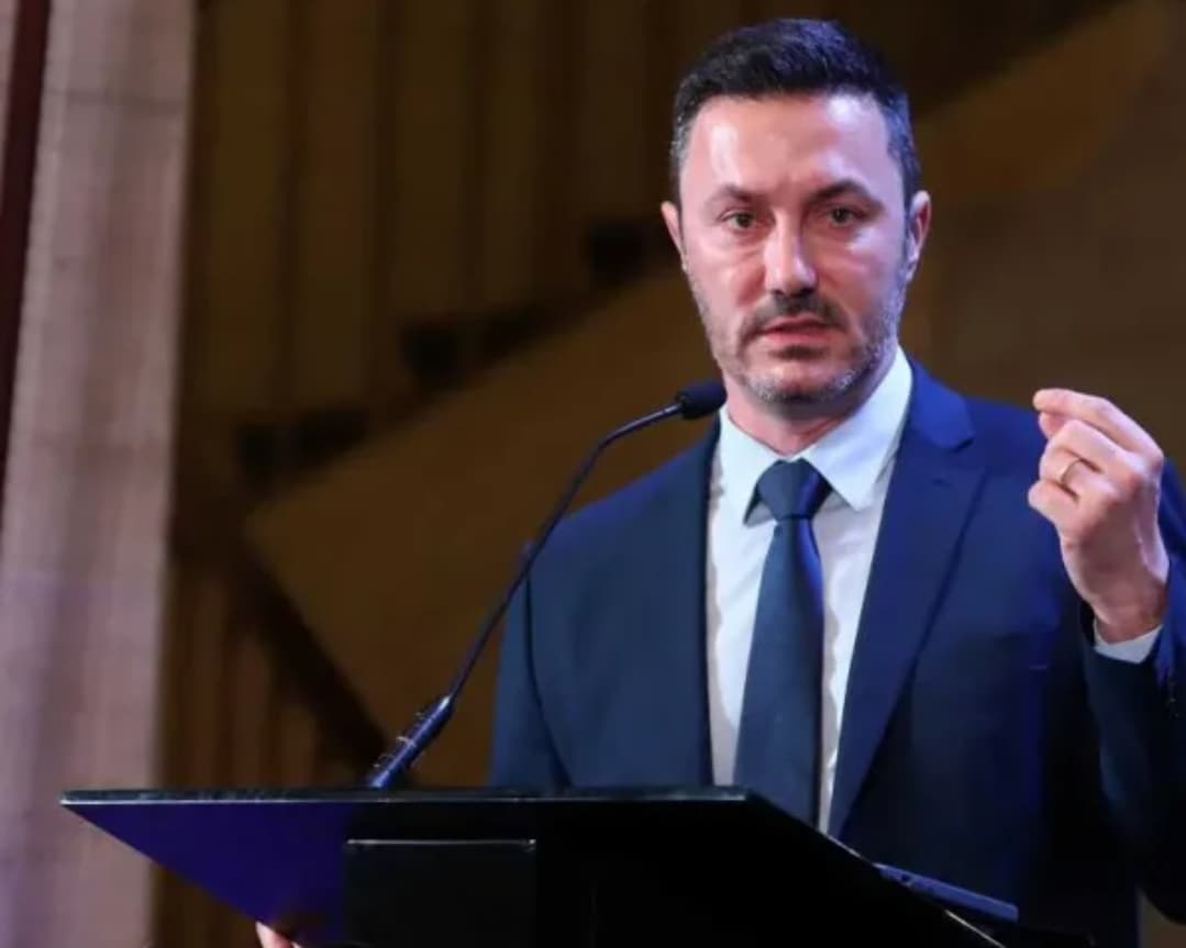 Luis Petri fue designado ministro de Defensa de Milei y la fórmula presidencial de JxC ya quedó integrada al Gobierno