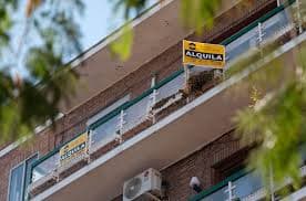Inquilinos presentaron un amparo contra el DNU que deroga la Ley de Alquileres