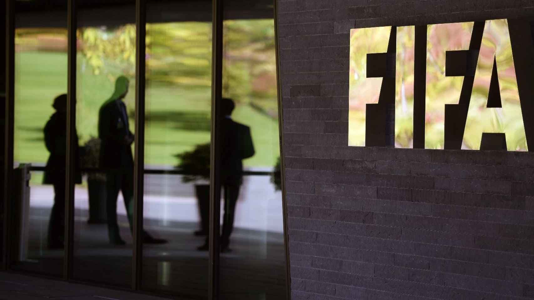 Independiente y San Lorenzo, entre los cinco clubes argentinos inhibidos por FIFA