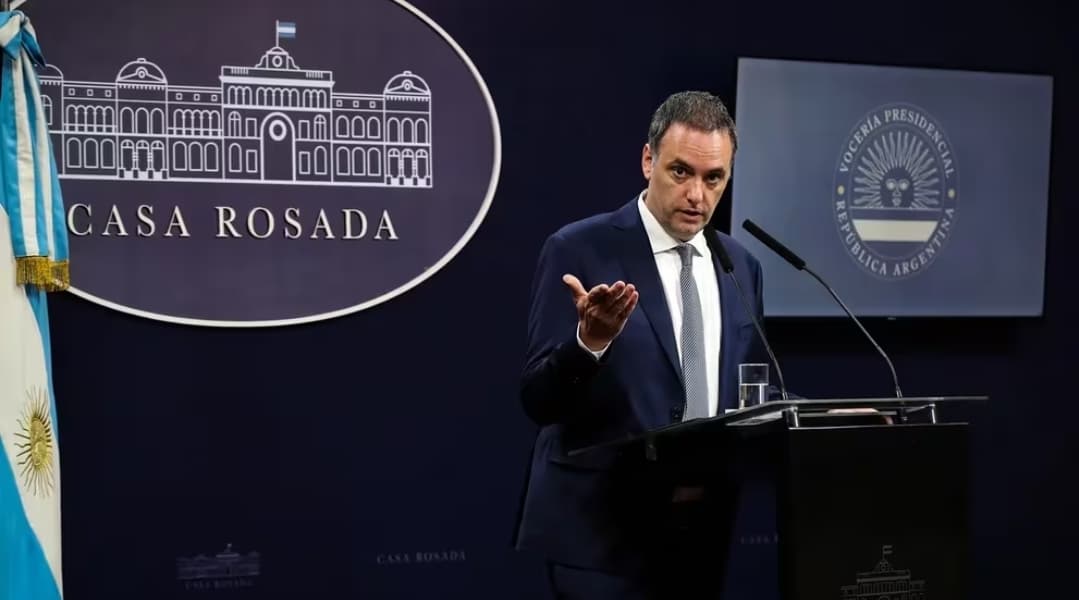 El Gobierno anunció que descontará el día a los empleados estatales nacionales que adhieran al paro general