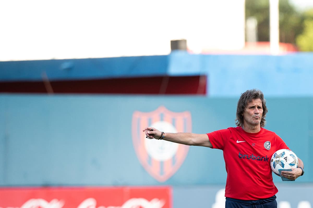 Insúa pide «tiempo y trabajo para volver a ser competitivos»