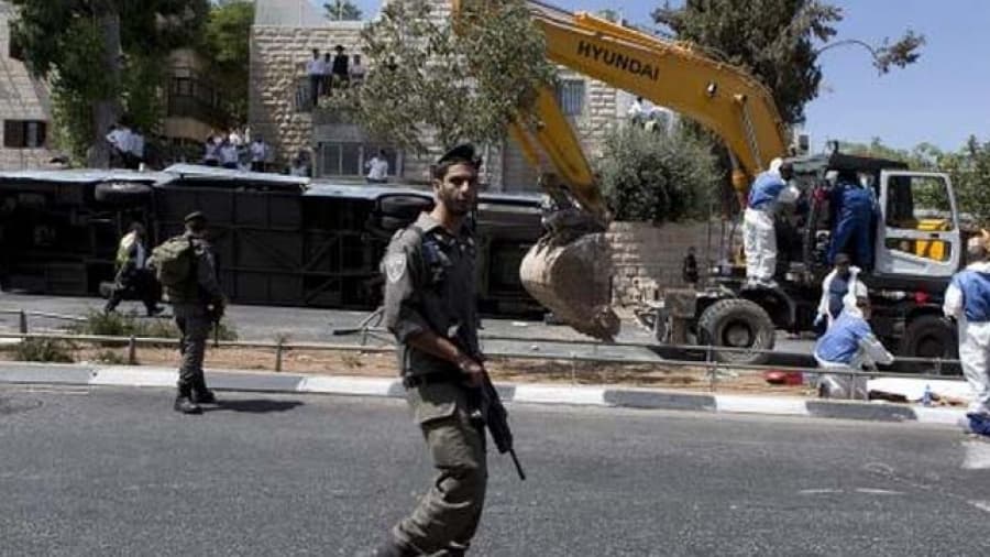 Un civil muerto y un soldado herido en atentados en Jerusalén