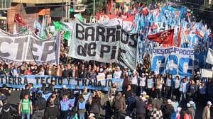 Los piqueteros no lograron ponerse de acuerdo y pasaron la protesta para dentro de 15 días