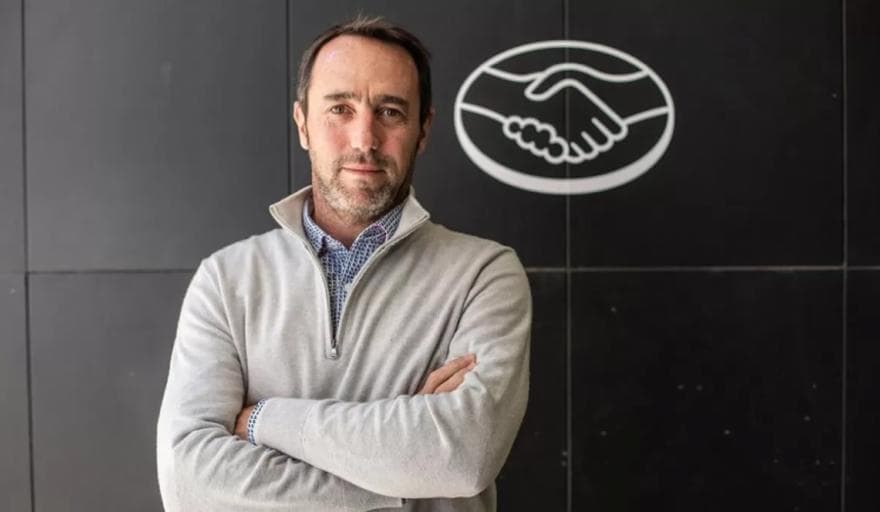Asignaciones por Mercado Pago: “Es tal el placer de cortarles el curro, que lo hacemos gratis”, dijo Galperin para contestar críticas