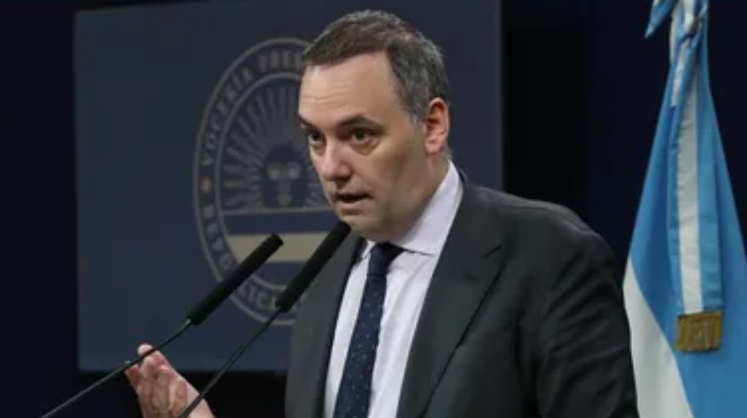 Para el Gobierno no hay conflicto diplomático y reclama un pedido de disculpas de España