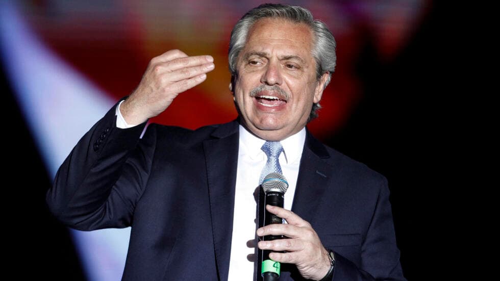 Escándalo de los seguros: Alberto Fernández pidió que se aparte al juez federal Julián Ercolini de la causa