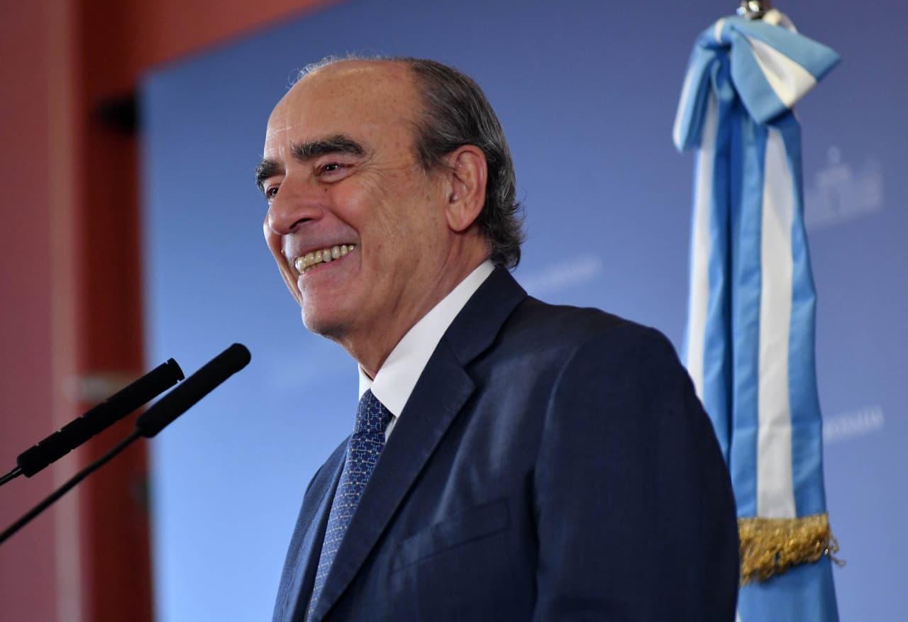 Francos negocia con tres gobernadores por la obra pública para intentar sumar apoyos para la Ley Bases