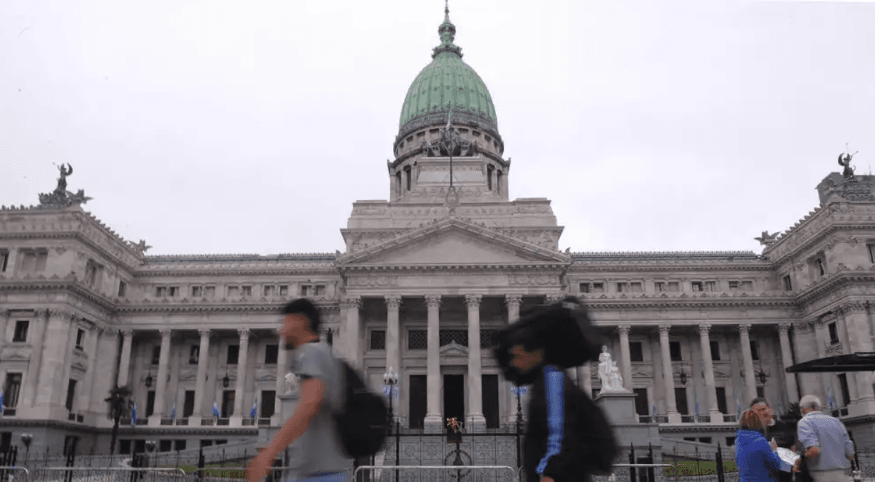 La Ley Bases activó diálogos y alianzas, y desató una inesperada renovación dirigencial
