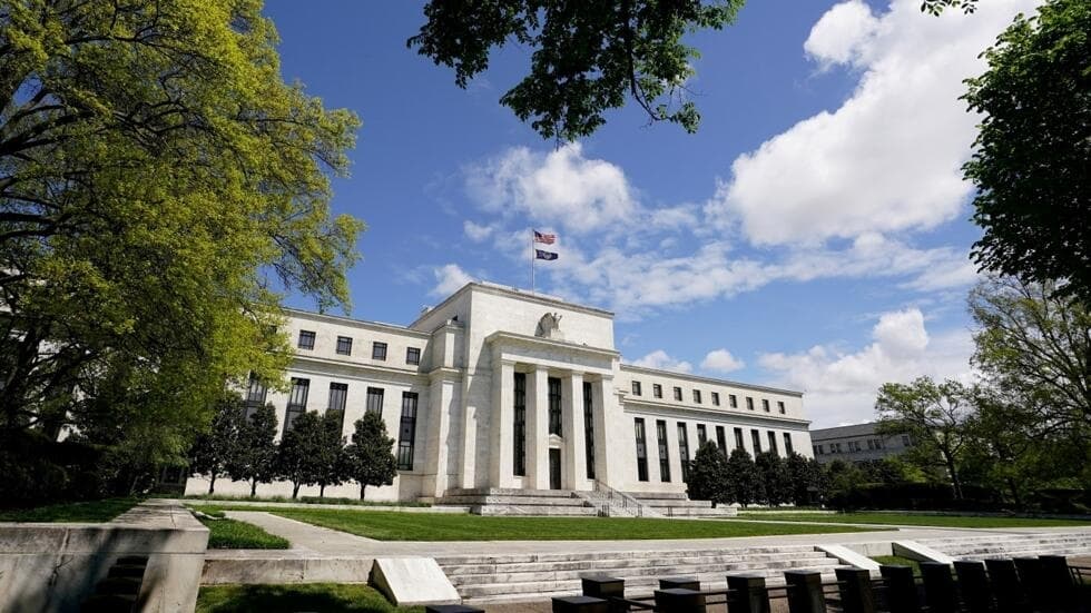 La Reserva Federal de Estados Unidos mantuvo sin cambios la tasa de interés de referencia