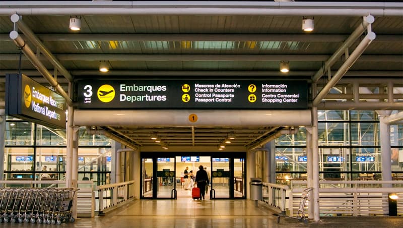 Furor por los tours de compras a Chile: se disparó 143% la visita de argentinos en julio