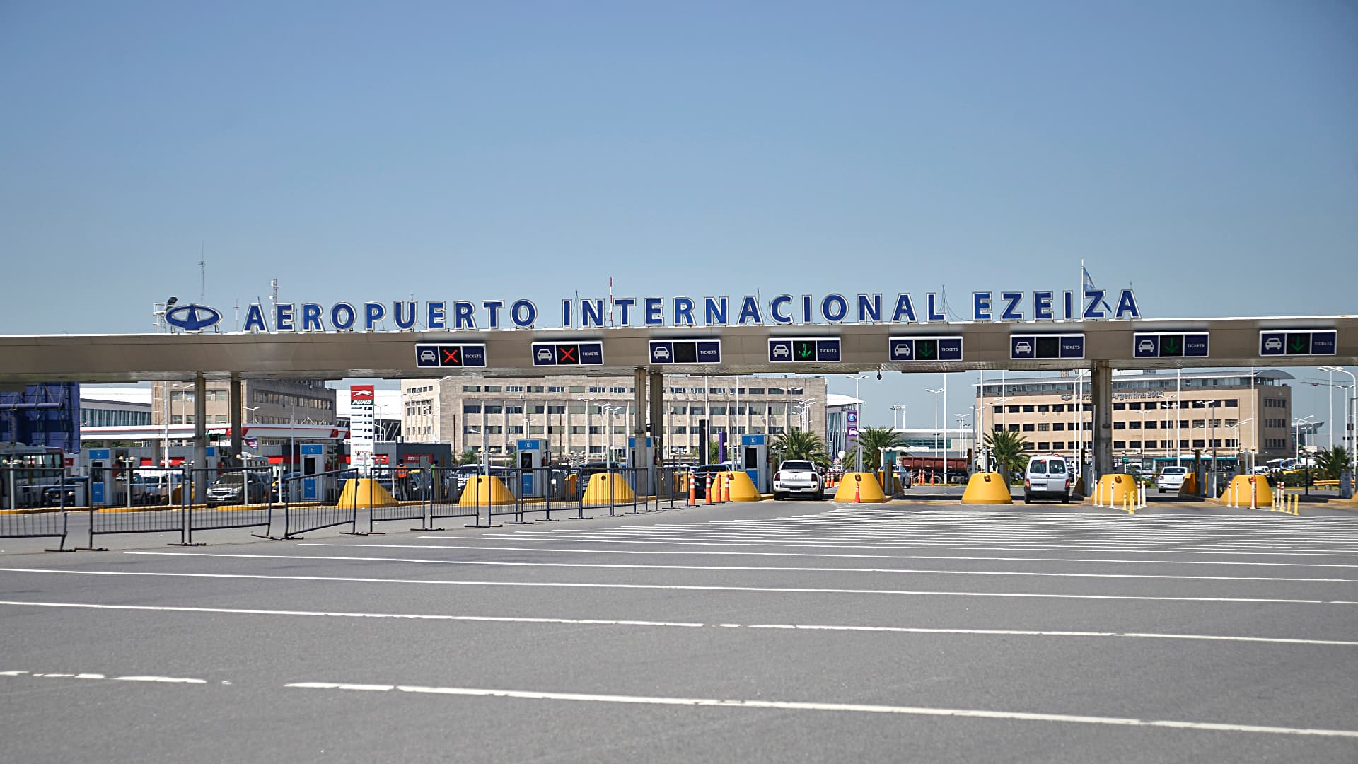 Los gremios aeronáuticos se niegan a garantizar servicios mínimos en los paros: “Es arbitrario e ilegal”