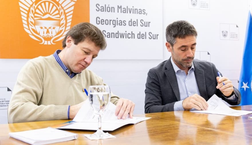 Los gobernadores de JxC y del peronismo se enfrentan en una elección clave por una caja millonaria