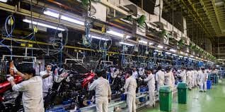 El Gobierno apunta a terminar el año con un envión en la actividad para asegurarse un piso alto de rebote para 2025