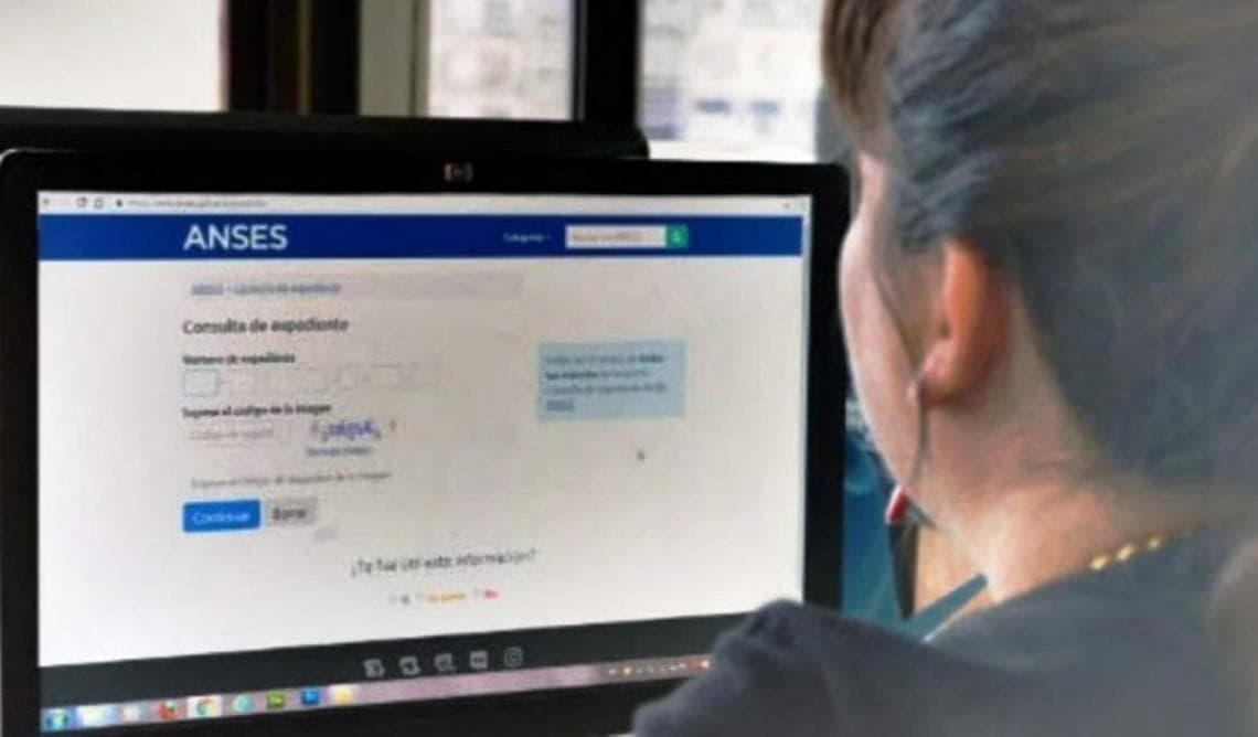 El Gobierno otorgará un refuerzo extra de $85.000 a la Ayuda Escolar Anual: quiénes pueden cobrarlo en marzo