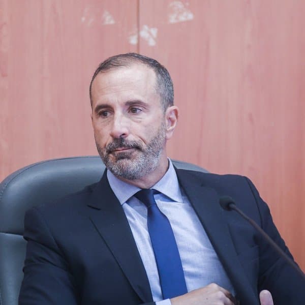 La Justicia notificó a Migraciones de la condena a Cristina Kirchner para evitar una eventual salida del país